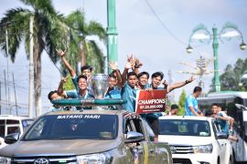 Persebri Batang Hari di sambut meriah oleh Pemkab