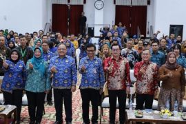 Pemkot Singkawang perkuat imunisasi rutin untuk cegah gizi buruk