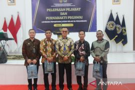 Langkah Baru, Kenangan Abadi: Momen Haru Pelepasan dan Purna Bakti Pegawai Lapas Pekanbaru