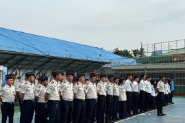 Pimpin Apel Pagi Perdana, Kasubbag TU Lapas Pekanbaru Tekankan Profesionalisme Dalam Bekerja