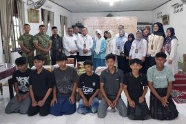 Peringati HUT IKAHI, pimpinan pengadilan di Aceh kunjungi yayasan penyantun