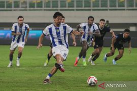 Prediksi susunan pemain Persib vs Arema pada big match Jumat (24/4/2024)