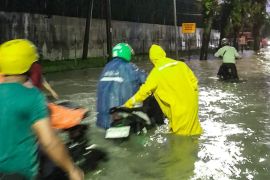 Hujan deras di Kota Pematangsiantar, sejumlah titik banjir