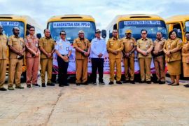 Pemprov Papua Selatan-DAMRI teken MoU penyediaan transportasi bagi ASN