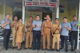 Kemenkum NTT dan Pemkab Ende memperkuat kepatuhan royalti musik