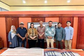 STM serahkan sampel Deposit Onto ke UMMAT, perkuat pembelajaran geologi