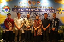 Bupati HSS hadiri seminar nasional sinergi BPK dan pemangku kepentingan