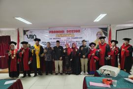 Hari Kartini, Kepala MTsN 1 Padangsidimpuan resmi raih gelar Doktor