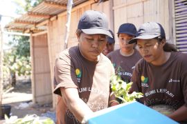 Pertamina memperkuat ekonomi perempuan Sikka lewat program SAPA TANA