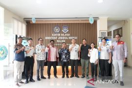 Imigrasi Maluku dekatkan layanan ke warga perbatasan