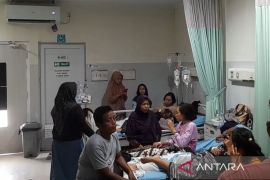 Dinkes Demak: Penyebab siswa keracunan MBG masih menunggu hasil uji laboratorium