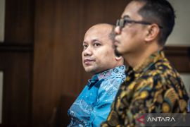 Sidang putusan kasus proyek perumahan fiktif ditunda jadi 5 Mei