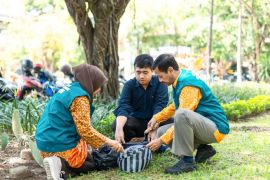 Hari Bumi, akademisi UMS soroti fakta di balik kenaikan harga plastik