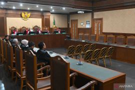 Pengacara Nadiem Makarim tak hadiri sidang bentuk "contempt of court"