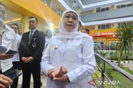 Khofifah: Layanan RSSA terintegrasi, warga tak perlu berobat ke LN