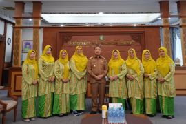 DPP Majelis Perempuan Melayu Kalbar audiensi dengan gubernur jelang Mubes IV