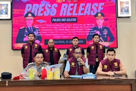 Polisi bongkar penimbunan BBM bersubsidi di OKU Selatan