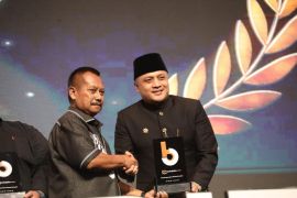 Kabiro Adpim Jatim raih penghargaan Tokoh Inspiratif 2026