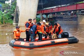 Sudinkes Jaktim ingatkan risiko diare dari konsumsi ikan sapu-sapu