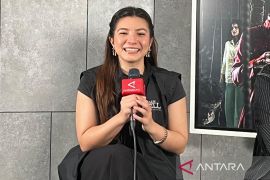 Shaloom masukan bahasa Belanda di film horor "The Bell: Panggilan untuk Mati"