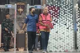 Kejagung tetapkan tiga tersangka baru kasus korupsi pertambangan PT AKT