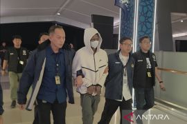 Kemenimipas deportasi WN Amerika berstatus DPO