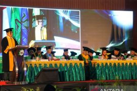 UINSU Medan kukuhkan 14 guru besar  dari berbagai disiplin ilmu