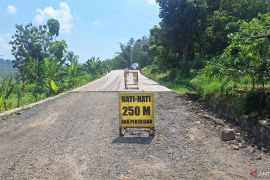 Pemkab Sumedang targetkan proyek jalan Ujungjaya-Conggeang tuntas Juni