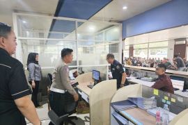 Bayar Pajak Kendaraan Aman, Polres Cimahi Pastikan Samsat Bebas Calo