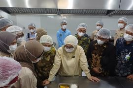 Cegah keracunan, Komisi IX DPR Minta SPPG di Kepri pasang label kedaluarsa MBG