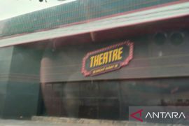 Nasib eks Gedung Karawang Theater di persimpangan zaman