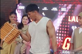 Aktor Dian Sidik : Konsumsi protein berguna untuk jaga massa otot