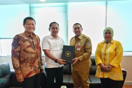 Bank NTB Syariah dukung percepatan SIPD online dan penguatan holding BUMD