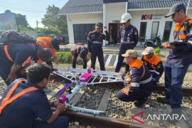 KAI Sumut gunakan teknologi TGT deteksi kondisi jalur rel kereta api
