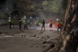 Demo mahasiswa di Makassar berakhir bentrok, penjagaan aparat minim