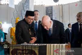 Dubes MIsrawi: buku jadi jembatan penting bilateral indonesia-Tunisia