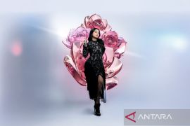 Dari kreator konten ke bisnis fragrance, Ratu Aulia perkenalkan parfum baru