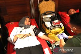 Yayasan Del gelar donor darah serentak penuhi stok darah nasional