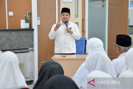335 calon haji asal Agam berangkat akhir April