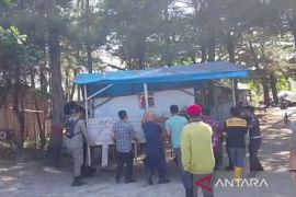 Pemkot Bengkulu tertibkan bangunan liar di kawasan Pantai Panjang