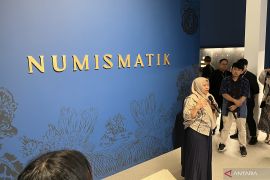 Museum Nasional di Jakarta Pusat gelar pameran lampu dan pameran numismatik