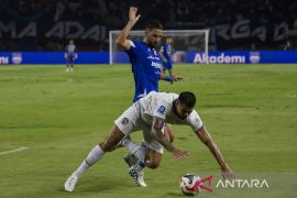Bojan Hodak: mental pemain Persib masih "oke" setelah poin disamakan Borneo FC