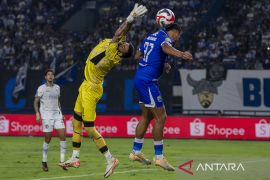 Persib Bandung ditahan imbang Arema FC dalam perburuan puncak klasemen Liga 1