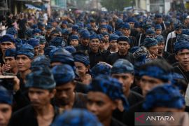 Ribuan warga Badui ikuti tradisi Seba 2026