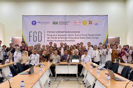 FGD IPB bahas penguatan rantai pasok kelapa di Minahasa Selatan