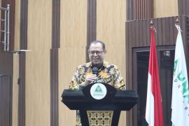 Ekonom dorong Indonesia tata ulang hubungan ekonomi dengan AS