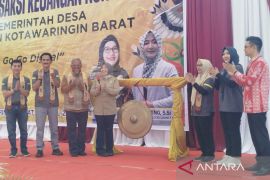 Bupati Kotawaringin Barat: Transaksi non tunai wujudkan pemerintahan desa bersih
