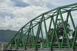 Pemkab Bandung tutup Jembatan Cijeruk satu bulan untuk perbaikan akses