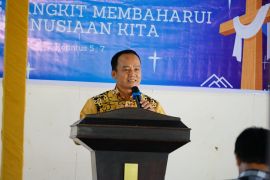 Wabup Bulungan Serahkan Bantuan, Tegaskan Dukungan Iman dan Pendidikan