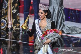 Agnes Aditya Rahajeng resmi dinobatkan sebagai Puteri Indonesia 2026